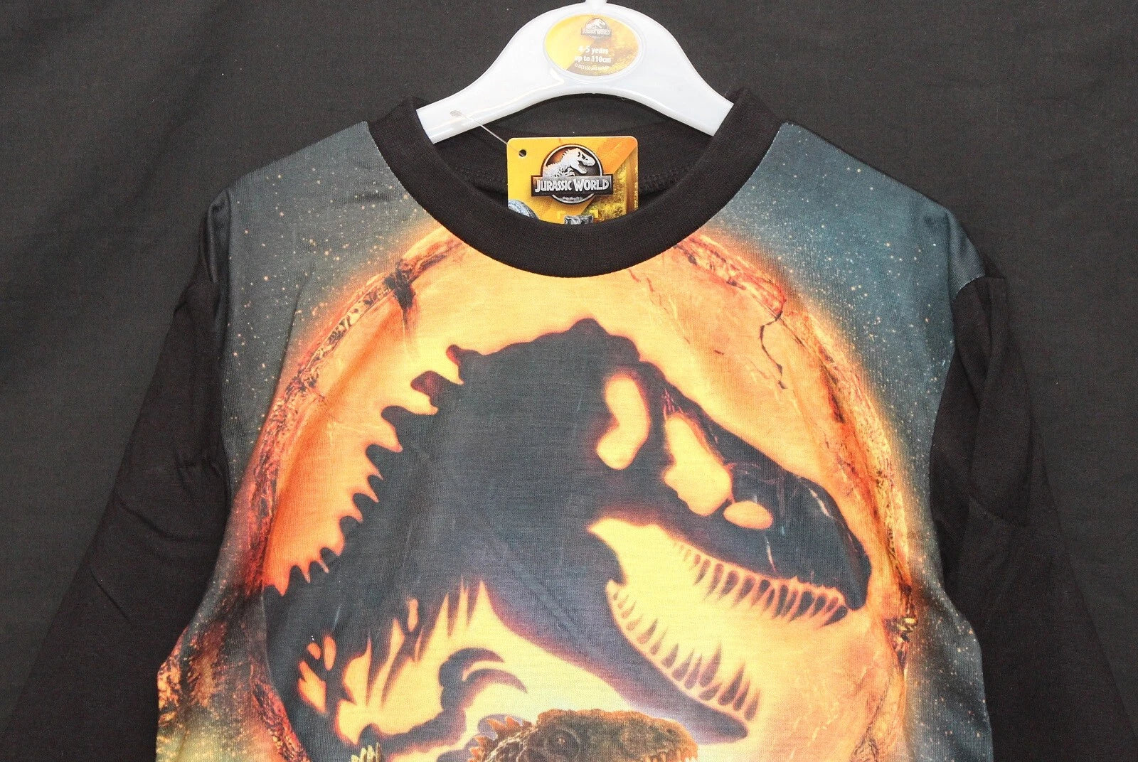 JURASSIC WORLD Boy's Pyjamas / Long-Sleeved DINOSAUR PJs - Sizes 4-10 Years