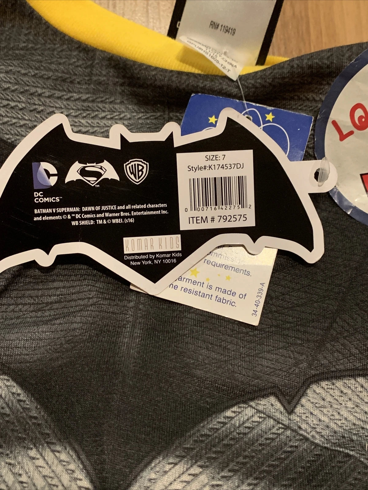 DC Comics Batman (Sz 7) Boys Character 3pc (Shirt, Pant, Cape) PJ Pajama Set