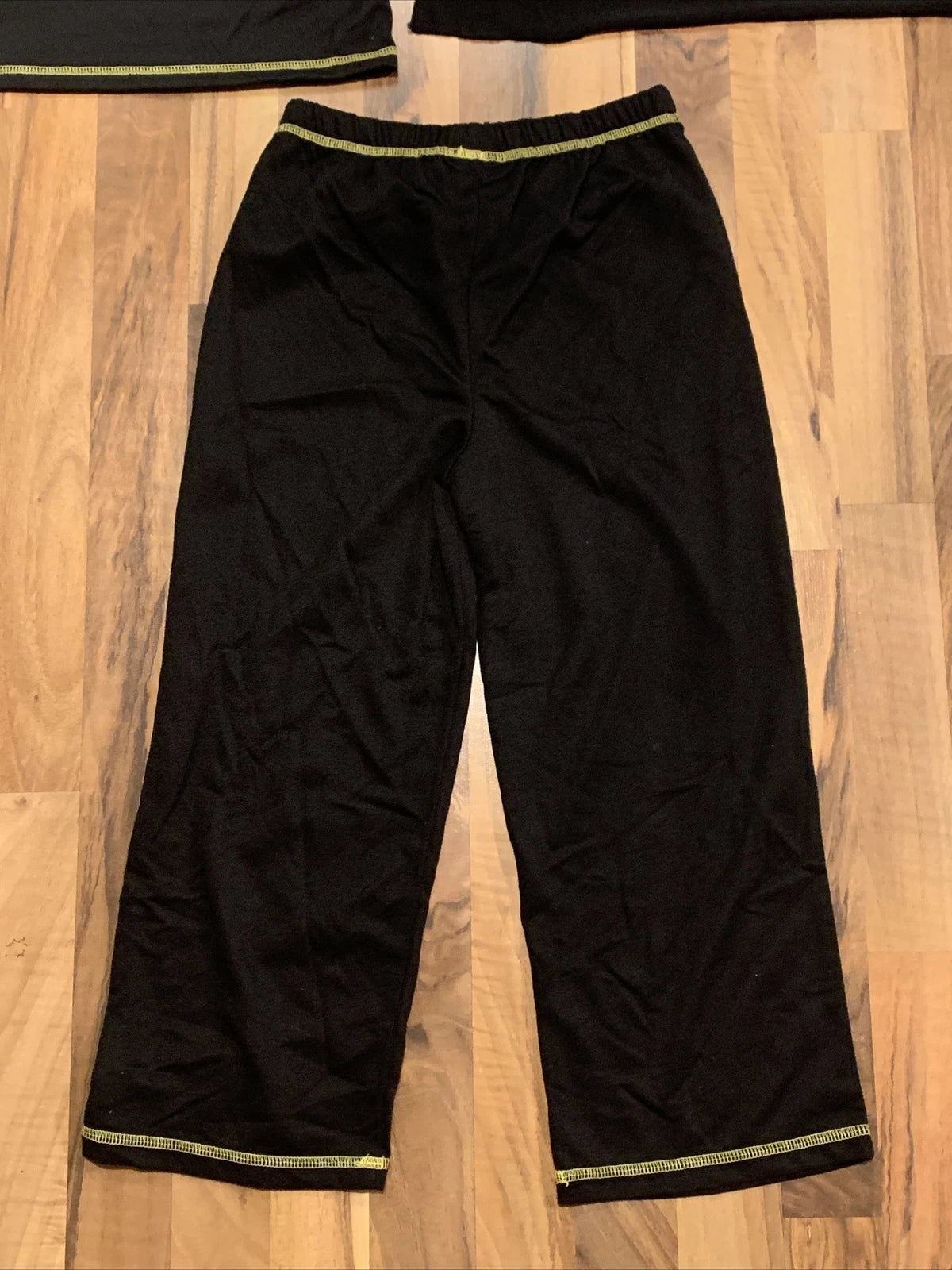 DC Comics Batman (Sz 7) Boys Character 3pc (Shirt, Pant, Cape) PJ Pajama Set