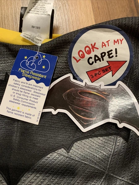 DC Comics Batman (Sz 7) Boys Character 3pc (Shirt, Pant, Cape) PJ Pajama Set