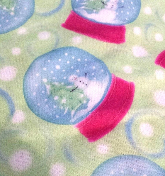 Snowglobe Flannel Christmas Pajamas Girls Warm Winter Sleepwear Green Sz 2T 3T